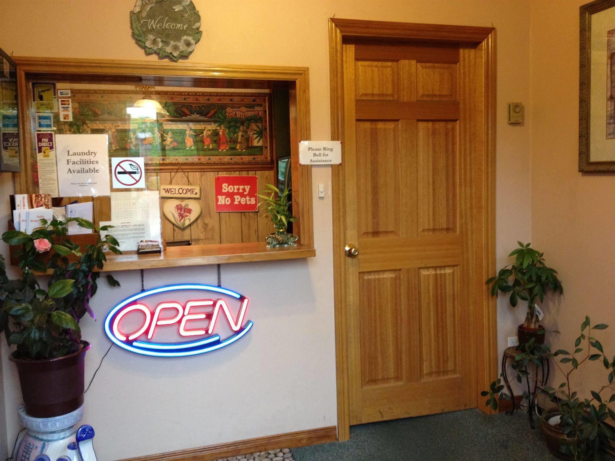 Cedar Springs Motel Acton Zewnętrze zdjęcie